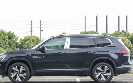 Volkswagen Teramont I, 2024 год, 5 840 000 рублей, 3 фотография
