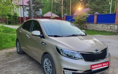 KIA Rio III рестайлинг, 2015 год, 1 180 000 рублей, 2 фотография