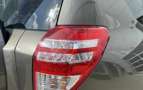 Toyota RAV4, 2011 год, 1 310 000 рублей, 18 фотография