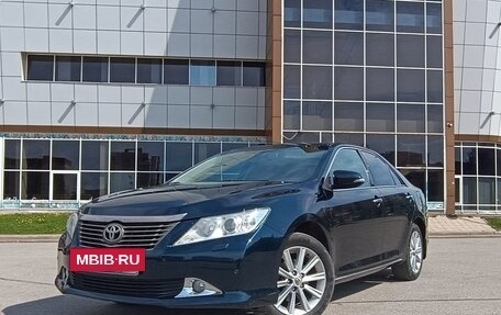 Toyota Camry, 2014 год, 1 585 000 рублей, 7 фотография