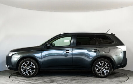 Mitsubishi Outlander III рестайлинг 3, 2014 год, 1 499 000 рублей, 8 фотография