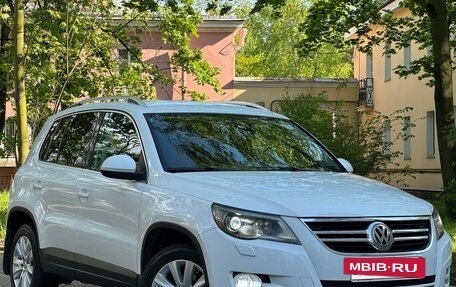 Volkswagen Tiguan I, 2010 год, 1 530 000 рублей, 2 фотография