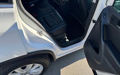 Volkswagen Tiguan I, 2010 год, 1 530 000 рублей, 14 фотография