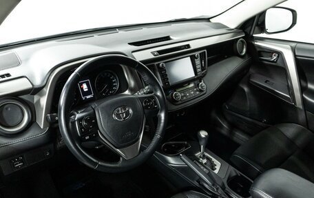 Toyota RAV4, 2019 год, 2 499 585 рублей, 11 фотография