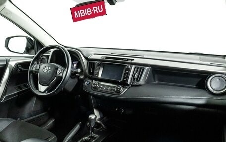 Toyota RAV4, 2019 год, 2 499 585 рублей, 9 фотография