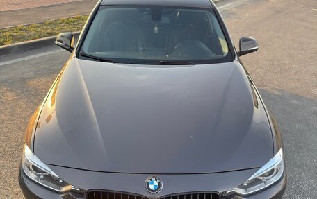 BMW 3 серия, 2015 год, 1 900 000 рублей, 3 фотография