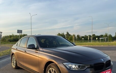 BMW 3 серия, 2015 год, 1 900 000 рублей, 4 фотография