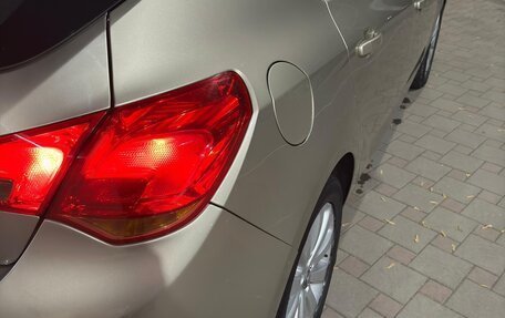 Opel Astra J, 2011 год, 870 000 рублей, 5 фотография