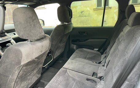 Toyota Land Cruiser, 2021 год, 8 090 000 рублей, 7 фотография
