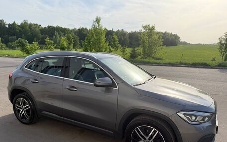Mercedes-Benz GLA, 2020 год, 3 250 000 рублей, 2 фотография