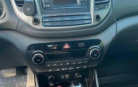 Hyundai Tucson III, 2017 год, 1 800 000 рублей, 6 фотография