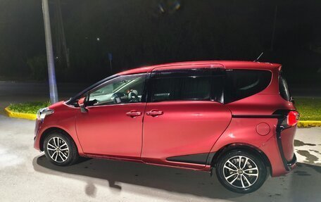 Toyota Sienta II, 2015 год, 1 350 000 рублей, 4 фотография