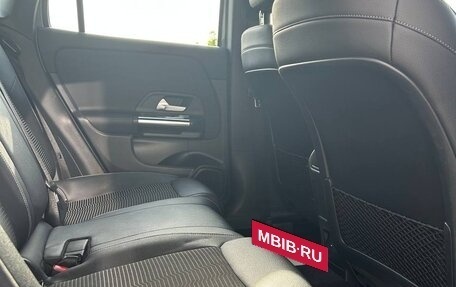 Mercedes-Benz GLA, 2020 год, 3 250 000 рублей, 11 фотография
