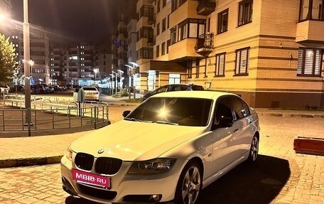 BMW 3 серия, 2010 год, 1 000 000 рублей, 6 фотография