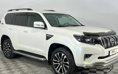 Toyota Land Cruiser Prado 150 рестайлинг 2, 2019 год, 5 500 000 рублей, 3 фотография