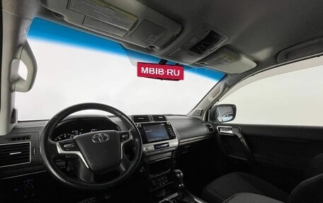Toyota Land Cruiser Prado 150 рестайлинг 2, 2019 год, 5 500 000 рублей, 15 фотография