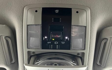 Toyota Land Cruiser Prado 150 рестайлинг 2, 2019 год, 5 500 000 рублей, 34 фотография