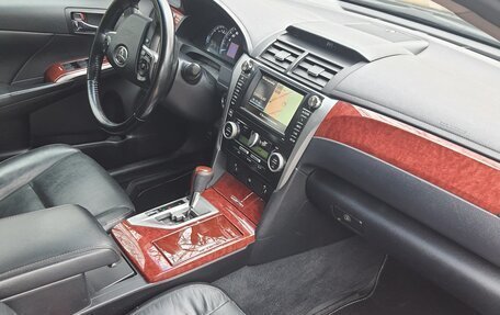 Toyota Camry, 2013 год, 1 700 000 рублей, 22 фотография