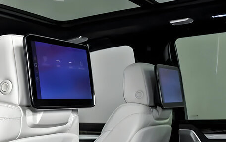 Cadillac Escalade V, 2025 год, 20 900 000 рублей, 12 фотография