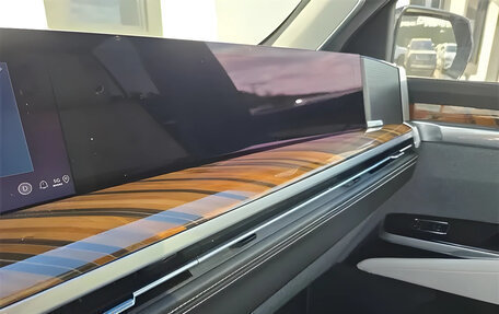 Cadillac Escalade V, 2025 год, 21 700 000 рублей, 7 фотография