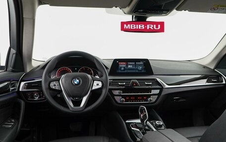 BMW 5 серия, 2020 год, 3 295 000 рублей, 6 фотография