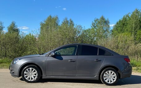 Chevrolet Cruze II, 2011 год, 500 000 рублей, 2 фотография