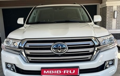 Toyota Land Cruiser 200, 2018 год, 7 790 000 рублей, 1 фотография