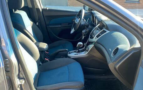 Chevrolet Cruze II, 2011 год, 500 000 рублей, 11 фотография