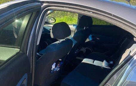 Chevrolet Cruze II, 2011 год, 500 000 рублей, 8 фотография