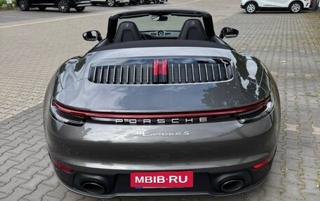 Porsche 911, 2022 год, 15 850 000 рублей, 4 фотография