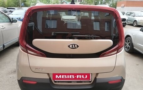 KIA Soul III, 2020 год, 1 900 000 рублей, 8 фотография