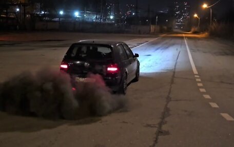 Volkswagen Golf IV, 2002 год, 2 000 000 рублей, 3 фотография