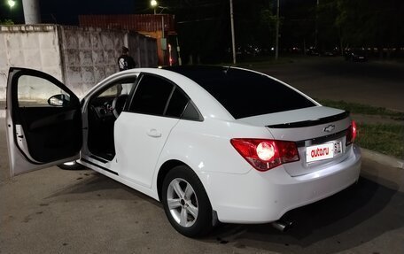 Chevrolet Cruze II, 2011 год, 750 000 рублей, 3 фотография