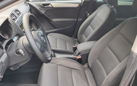 Volkswagen Golf VI, 2010 год, 750 000 рублей, 10 фотография