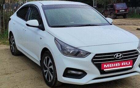 Hyundai Solaris II рестайлинг, 2018 год, 1 500 000 рублей, 2 фотография