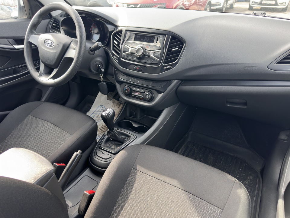ВАЗ (LADA) Vesta I, 2021 год, 900 000 рублей, 17 фотография