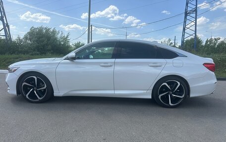 Honda Accord IX рестайлинг, 2018 год, 2 100 000 рублей, 2 фотография