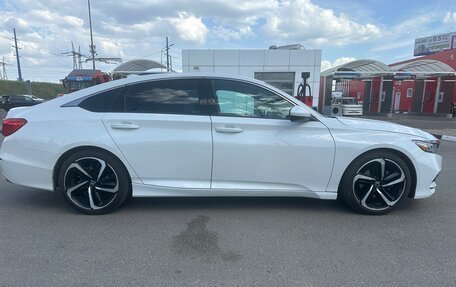 Honda Accord IX рестайлинг, 2018 год, 2 100 000 рублей, 3 фотография