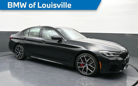 BMW 5 серия, 2022 год, 5 870 000 рублей, 2 фотография