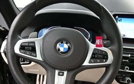 BMW 5 серия, 2022 год, 5 870 000 рублей, 11 фотография
