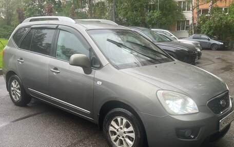 KIA Carens III (RP), 2010 год, 810 000 рублей, 2 фотография