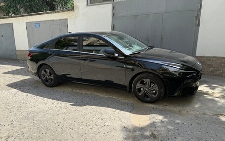 Hyundai Elantra, 2023 год, 1 850 000 рублей, 4 фотография