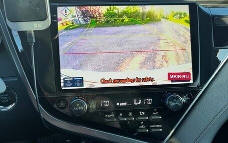 Toyota Camry, 2019 год, 2 800 000 рублей, 6 фотография