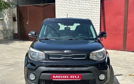 KIA Soul II рестайлинг, 2018 год, 1 250 000 рублей, 2 фотография