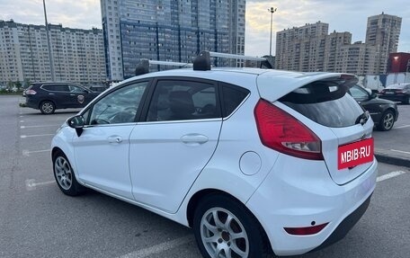 Ford Fiesta, 2011 год, 750 003 рублей, 3 фотография