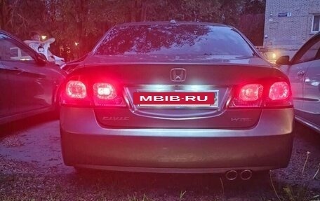 Honda Civic VIII, 2009 год, 800 000 рублей, 16 фотография