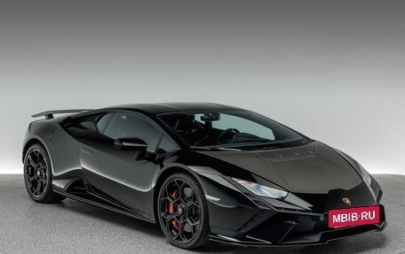 Lamborghini Huracán, 2024 год, 44 600 000 рублей, 7 фотография