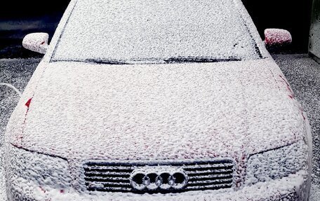 Audi A4, 2004 год, 1 750 000 рублей, 13 фотография