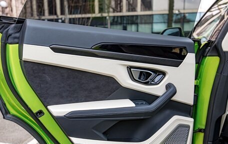 Lamborghini Urus I, 2025 год, 41 500 000 рублей, 16 фотография
