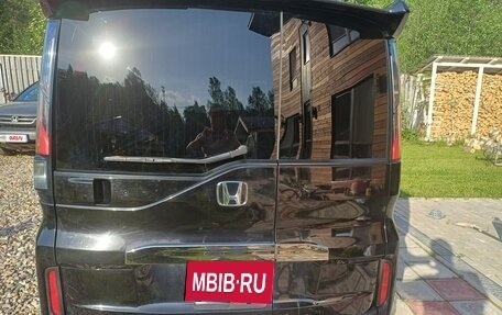Honda Stepwgn IV, 2022 год, 2 300 000 рублей, 12 фотография